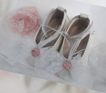 Load image into Gallery viewer, Christening Girls Romantic Set With Trolley Bag
