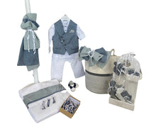 Load image into Gallery viewer, Christening Boys G221