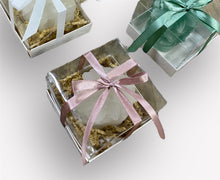 Load image into Gallery viewer, Christening Gift Daisy Scented Candle