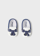 Load image into Gallery viewer, Mayoral Baby Boy Shoes White/Navy Blue (9732) (34)
