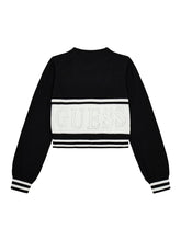 Load image into Gallery viewer, Guess Girls Black/White Knit (Strass)
