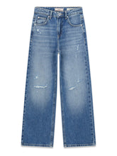 Load image into Gallery viewer, Guess Girls Jean
