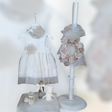 Load image into Gallery viewer, Christening Girls Flower Set
