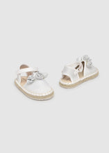 Load image into Gallery viewer, Mayoral Girls Espadrilles (646)
