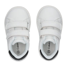 Load image into Gallery viewer, Calvin Klein Unisex White Sneakers
