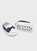 Load image into Gallery viewer, Mayoral Baby Boy White Soft Shoes (9620)(75)

